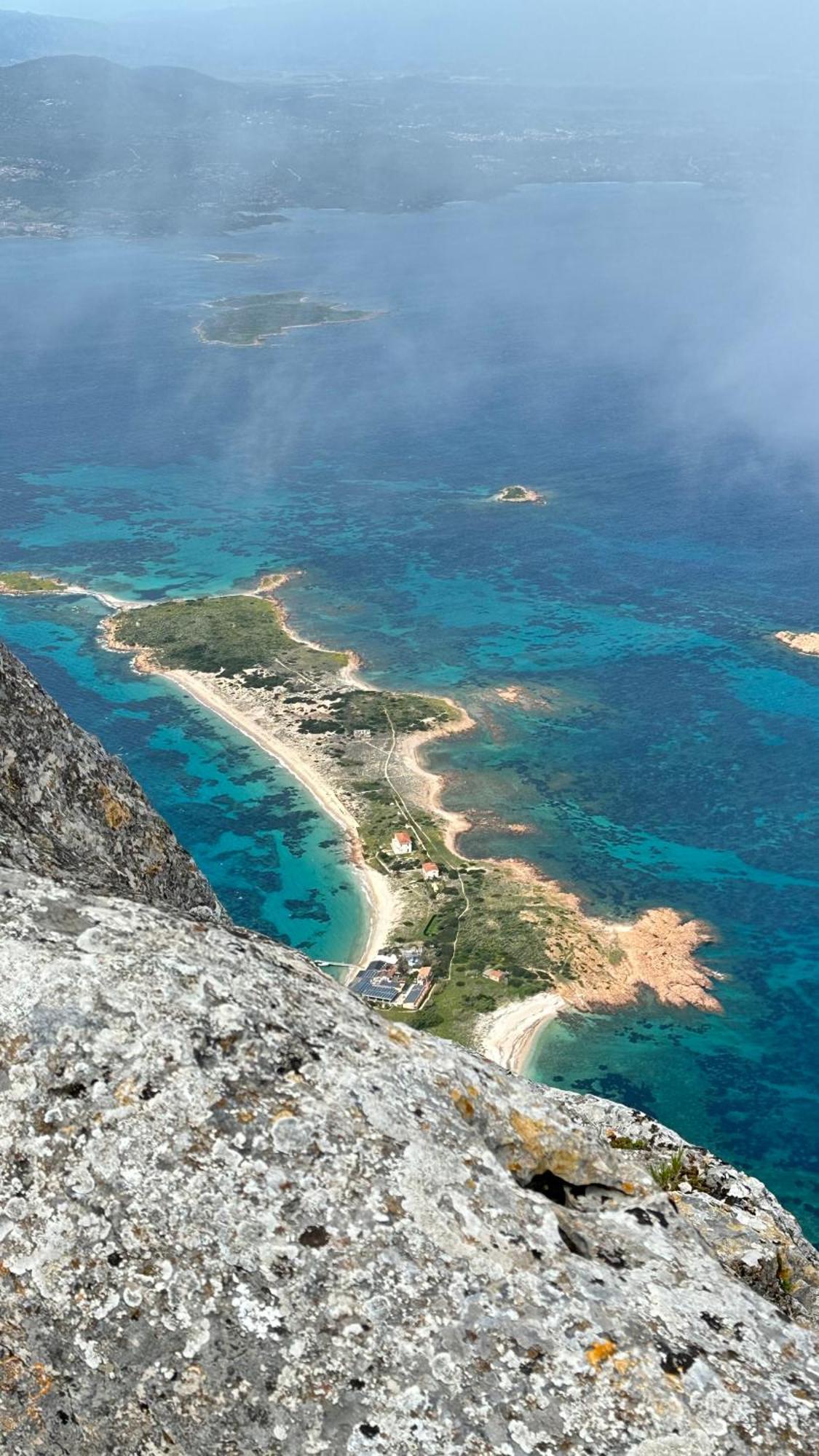 Ferienwohnung Davide'S Sardinian Escape - Centro Storico-5Min Di Auto Dal Mare Siniscola Exterior foto